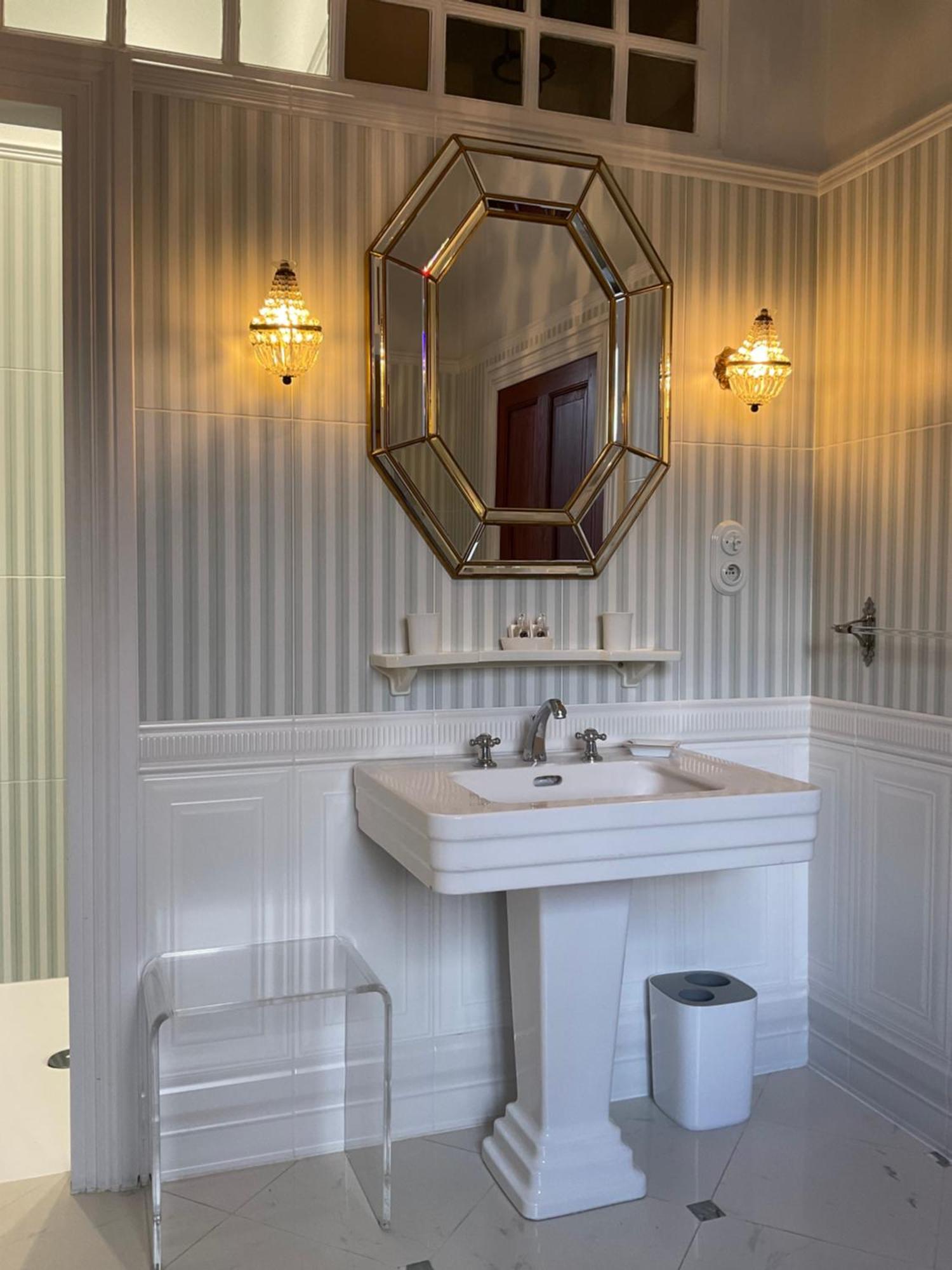 Le Logis D'Equilly Bed & Breakfast エクステリア 写真
