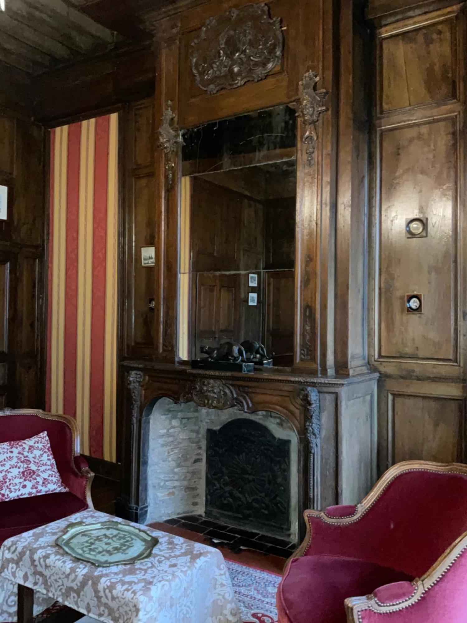 Le Logis D'Equilly Bed & Breakfast エクステリア 写真