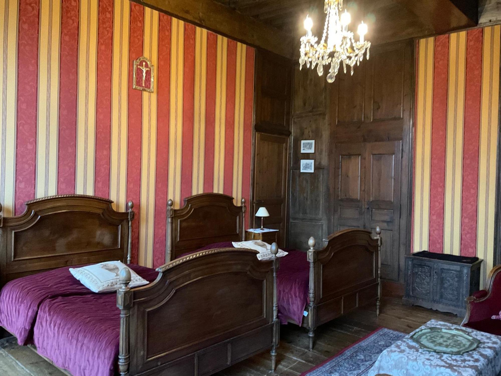 Le Logis D'Equilly Bed & Breakfast エクステリア 写真
