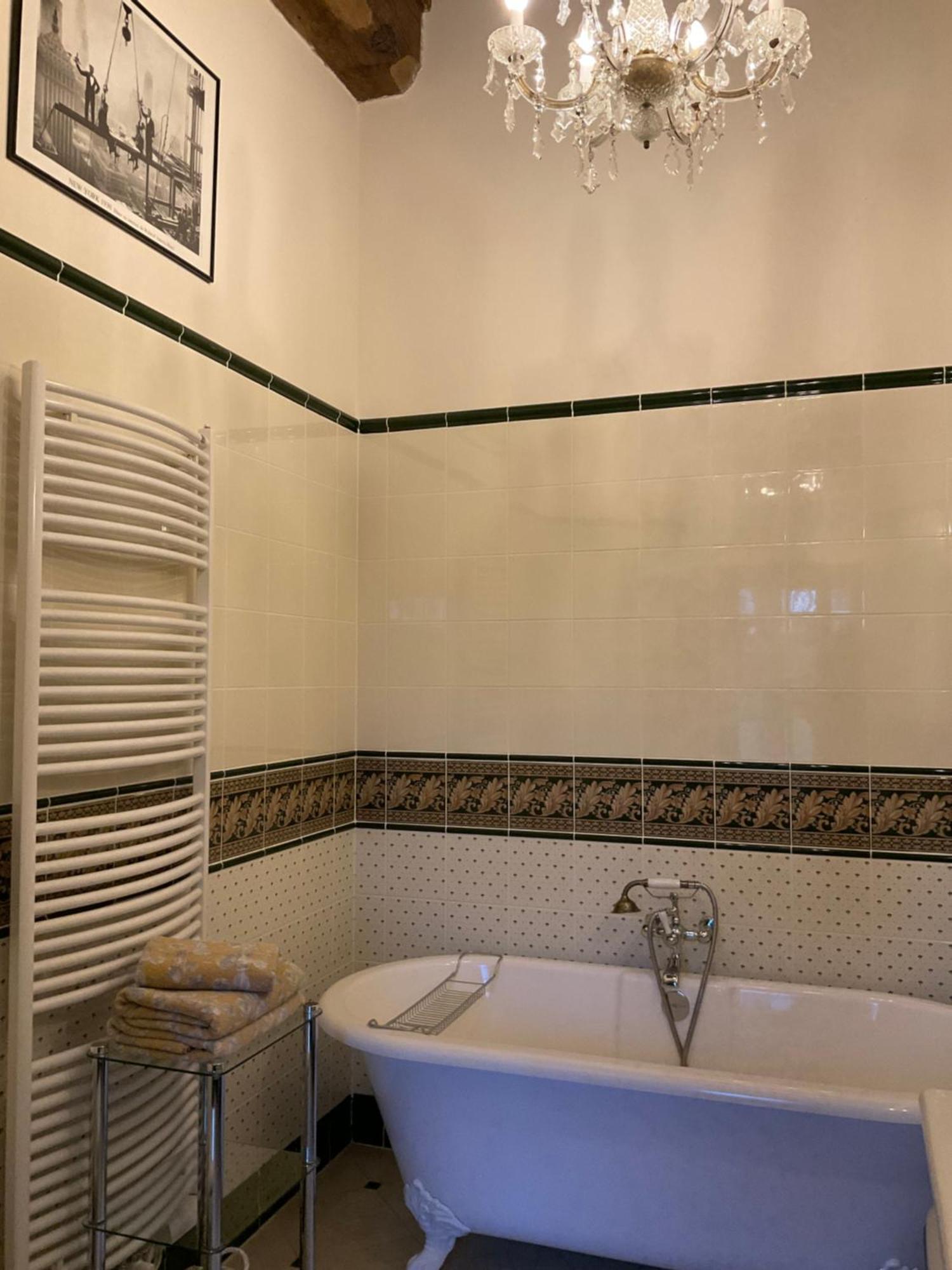 Le Logis D'Equilly Bed & Breakfast エクステリア 写真